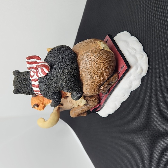 Demdaco "Sleigh Ride" Christmas figurine - Picture 4 of 7